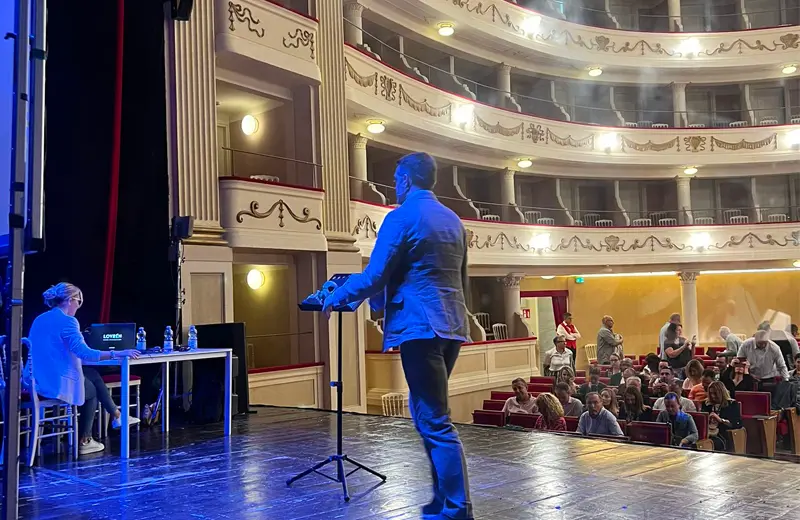 Interpretariato per eventi a Como, fiere e congressi